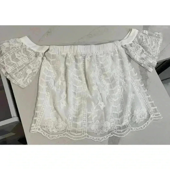 Francesca Collection Blue Rain White Lace Off Shoulder Blouse Women’s Size XS - Picture 1 of 6